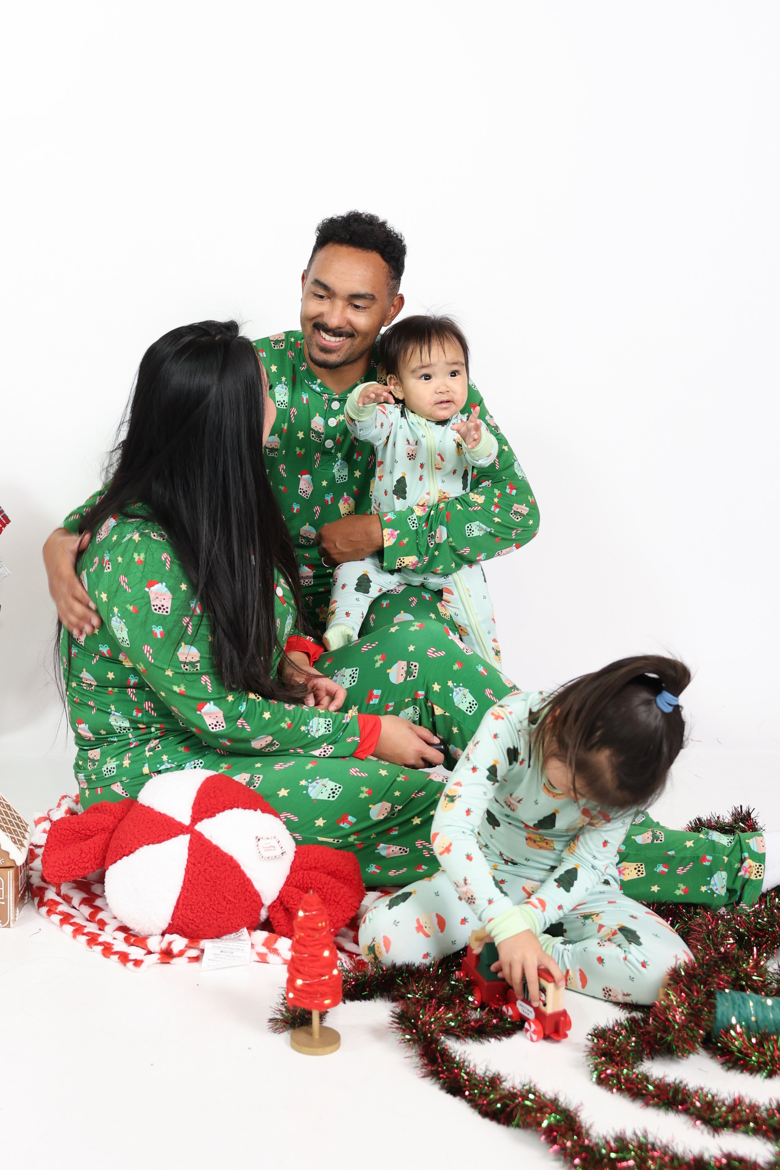 'Teas the Season Bamboo Mens 2 Piece Sleep Set